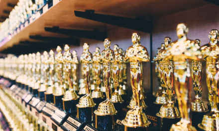 Emmys Put Television’s Biggest Stars in the Spotlight as Awards Season Peaks