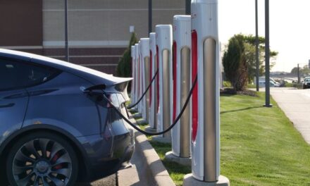 From Farm Sludge to Super-Batteries: How University of Chicago Scientists Turned Smelly Crop Waste into EV Power