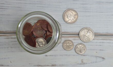 End of the Penny Forces Chicago Businesses to Adapt Cash Transactions