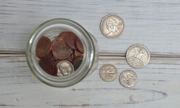 End of the Penny Forces Chicago Businesses to Adapt Cash Transactions